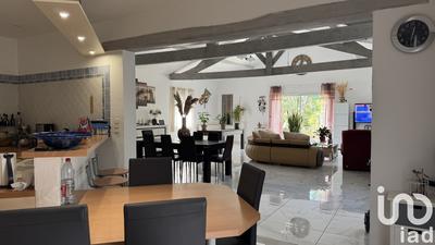 Maison - 189 m² - 6 pièces