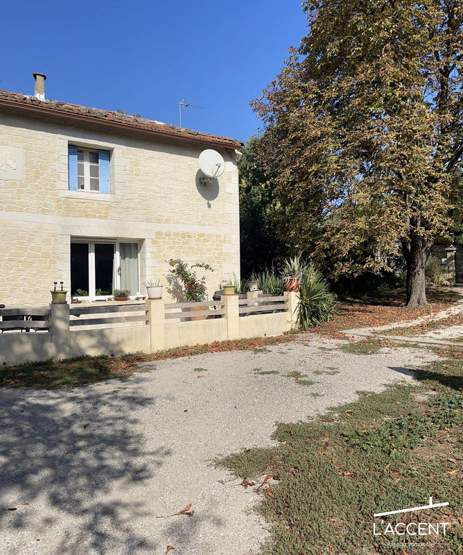 Mas - 135 m² - 8 pièces