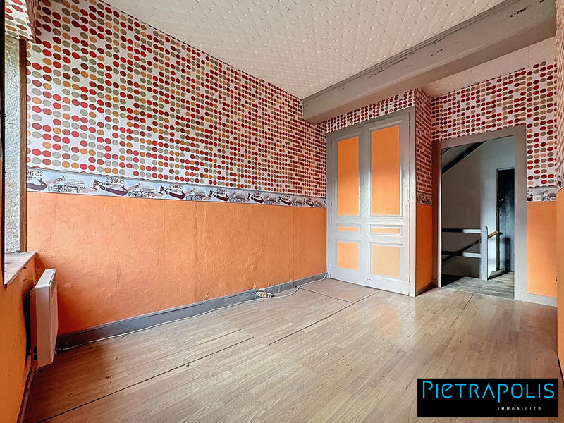 Maison ancienne - 190 m² - 7 pièces