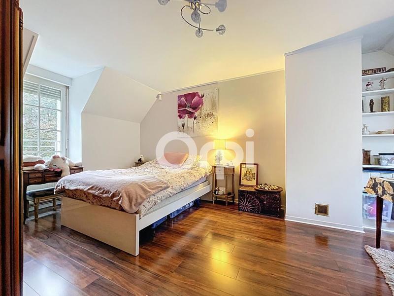 Maison - 140 m² - 7 pièces