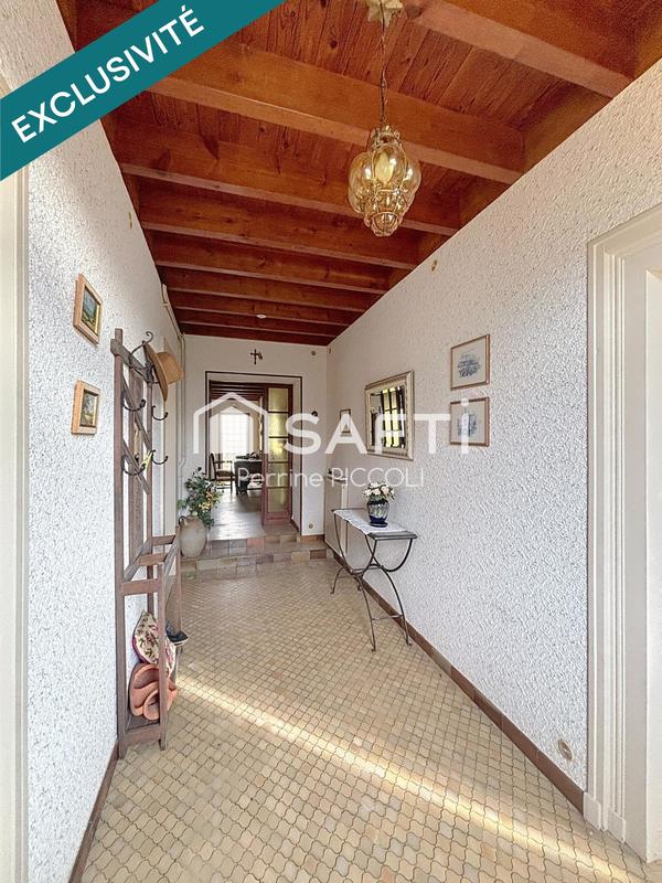 Maison - 215 m² - 8 pièces