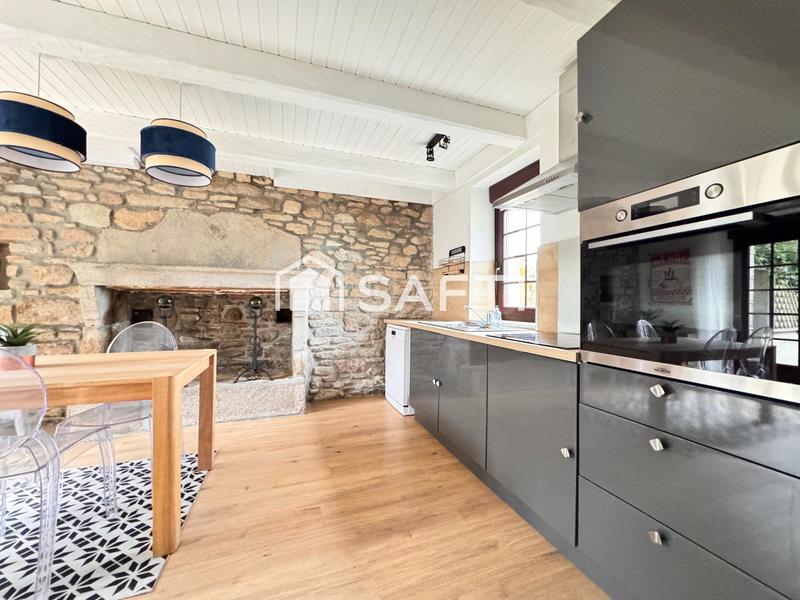 Maison - 121 m² - 7 pièces