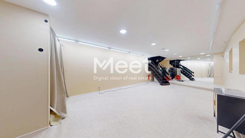 Local commercial - 100 m² - 2 pièces