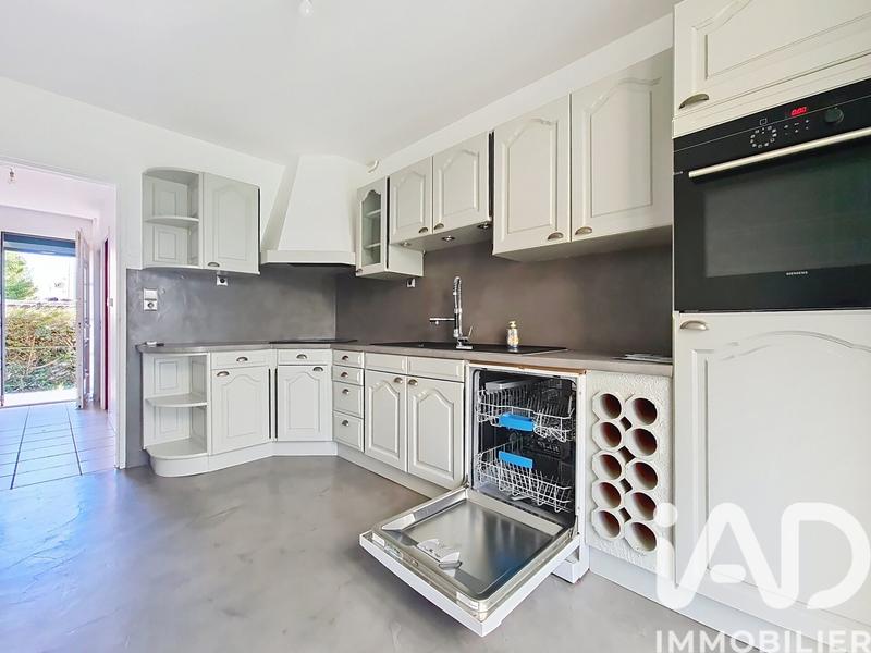 Maison - 98 m² - 5 pièces