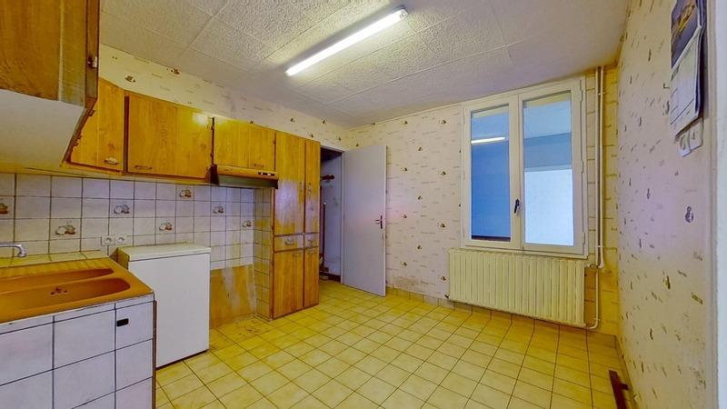 Maison - 225 m² - 8 pièces