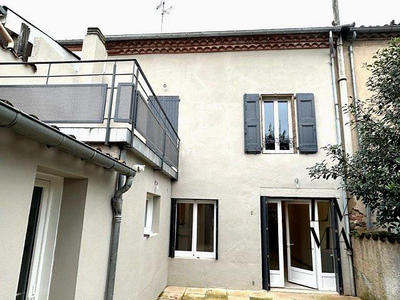 Maison - 159 m² - 6 pièces