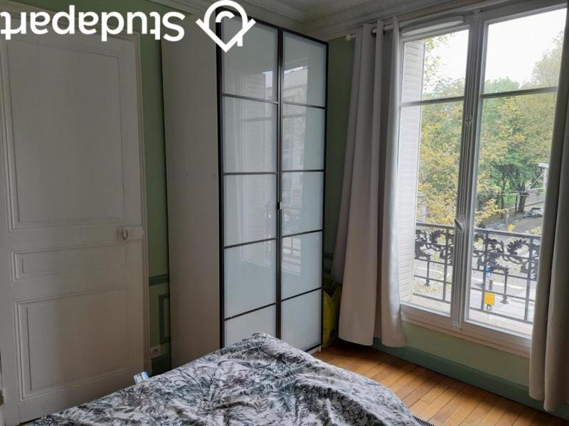 Chambre - 13 m² - 1 pièce