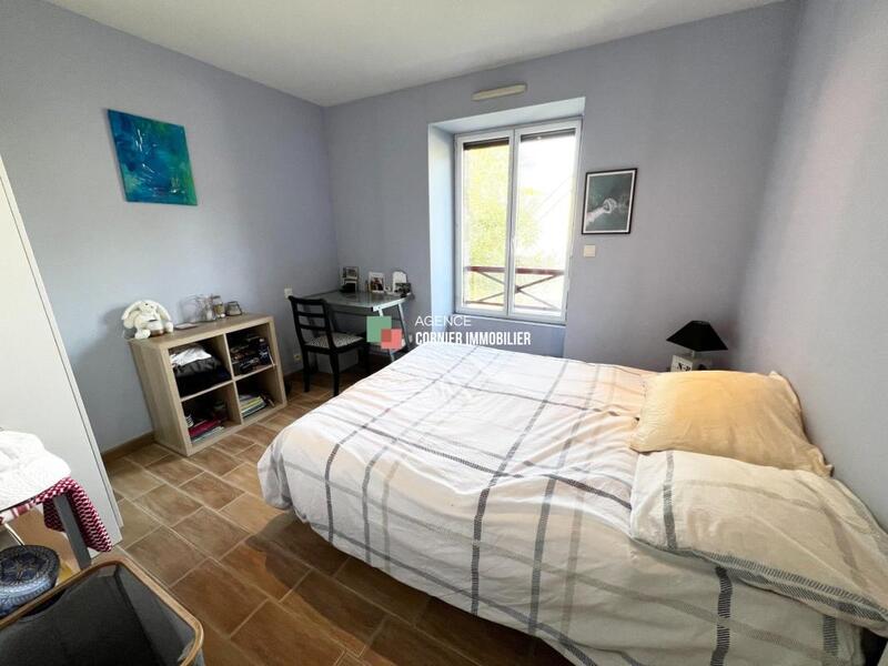 Maison en pierre - 181 m² - 6 pièces