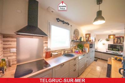 Maison - 90 m² - 6 pièces