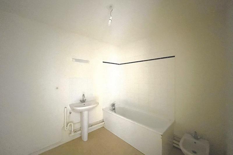 Appartement - 93 m² - 4 pièces