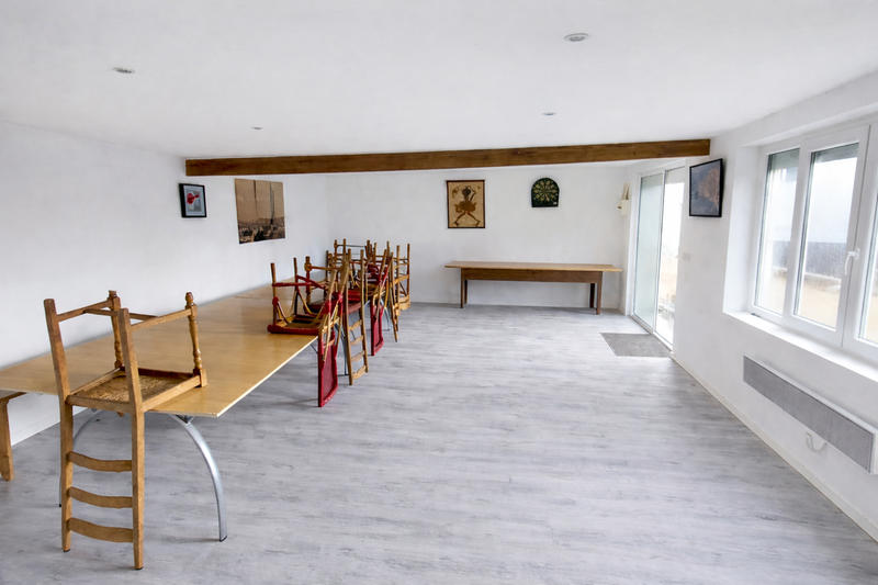 Maison - 145 m² - 7 pièces