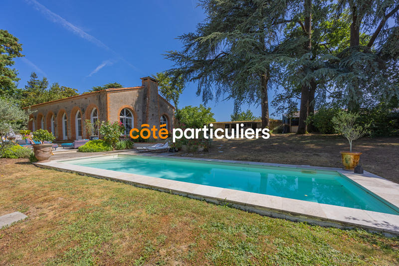 Maison - 180 m² - 6 pièces