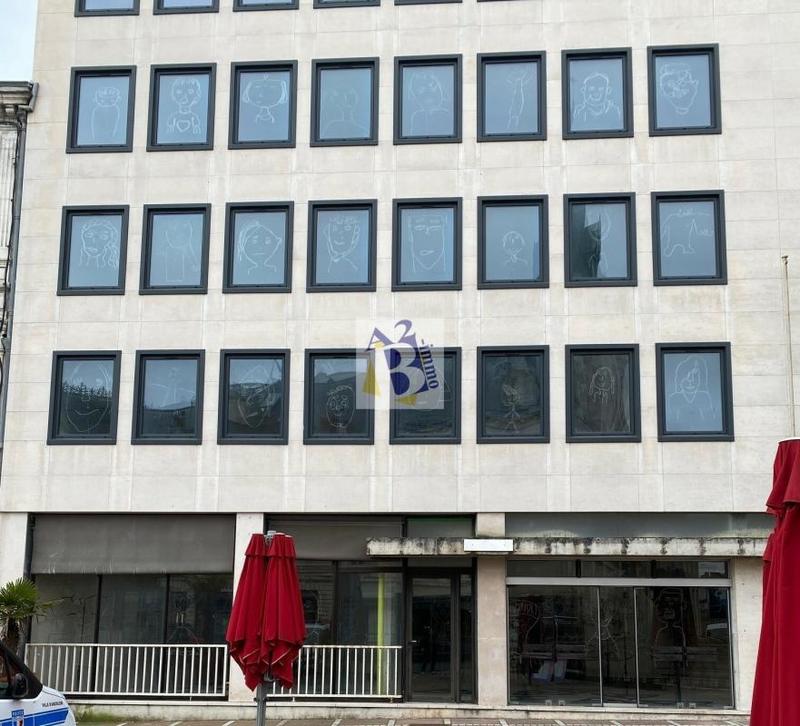 Immeuble - 1 055 m²