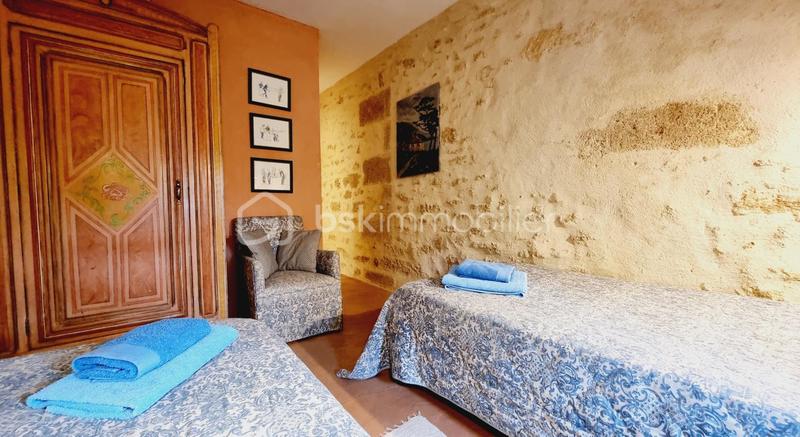 Maison de village - 190 m² - 7 pièces