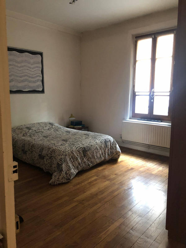 Appartement - 98 m² - 5 pièces