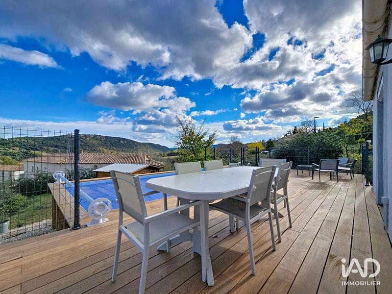 Maison - 132 m² - 5 pièces