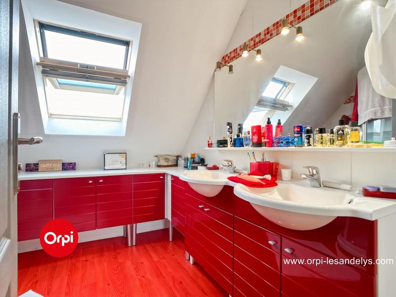 Maison - 135 m² - 7 pièces