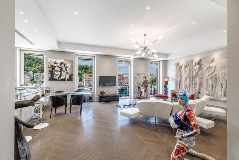 Appartement - 116 m² - 2 pièces