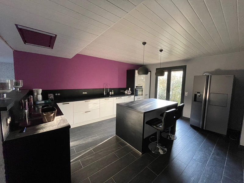 Maison - 204 m² - 5 pièces