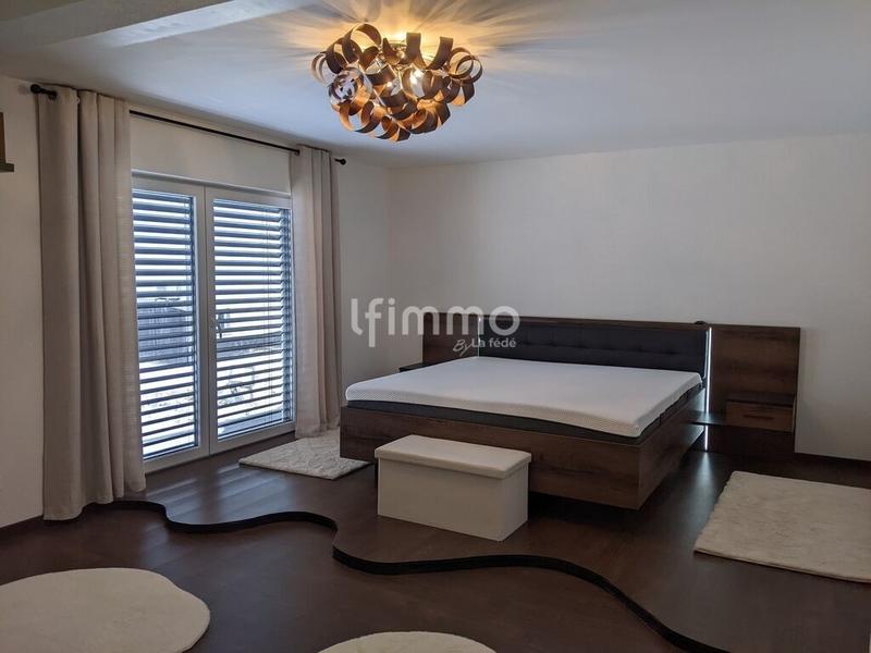 Maison - 165 m² - 5 pièces