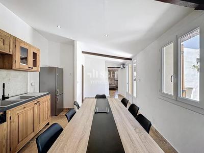 Maison de village - 100 m² - 5 pièces