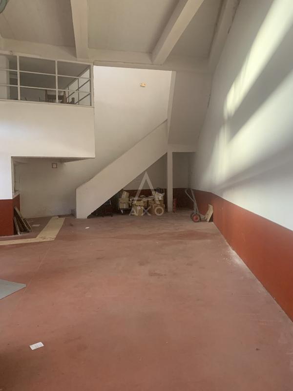 Immeuble - 1 000 m²