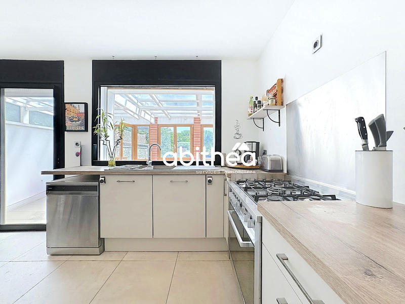 Maison - 144 m² - 5 pièces