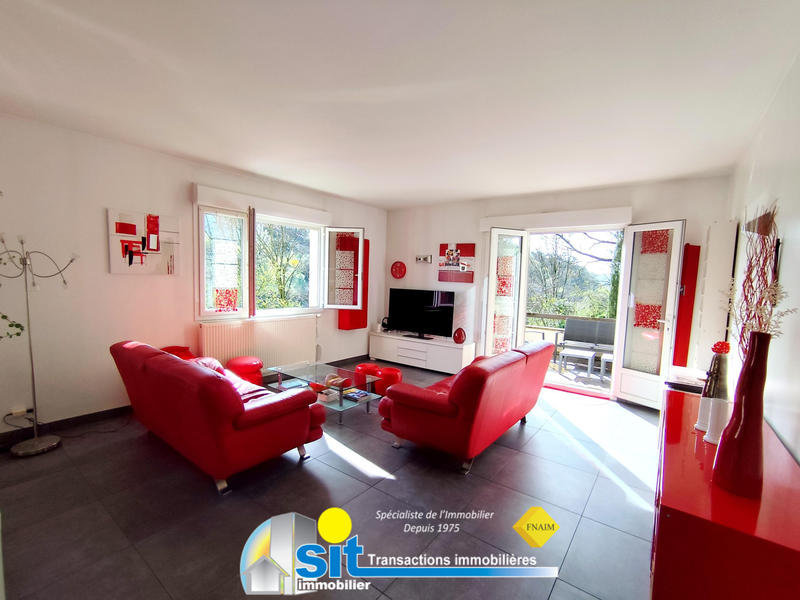 Maison - 194 m² - 8 pièces