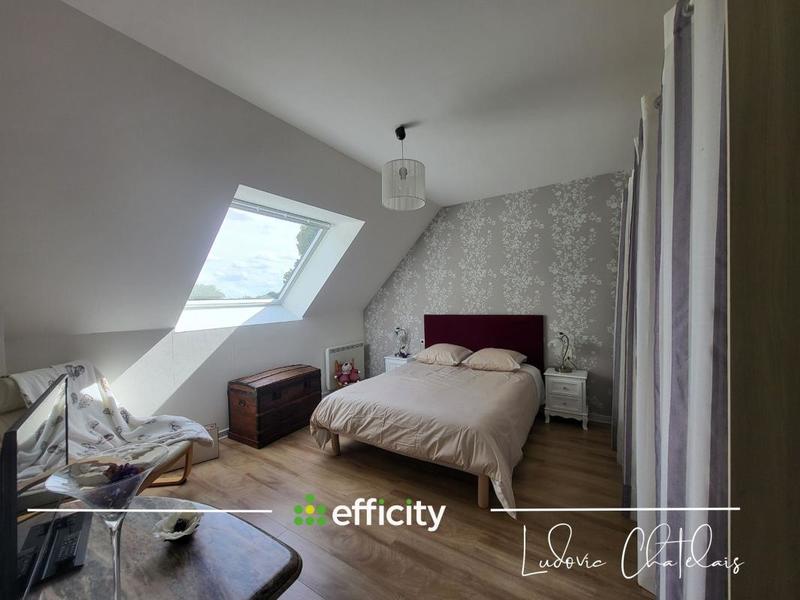 Maison - 210 m² - 9 pièces