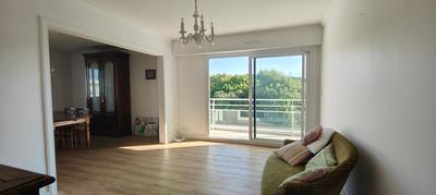 Appartement - 85 m² - 3 pièces