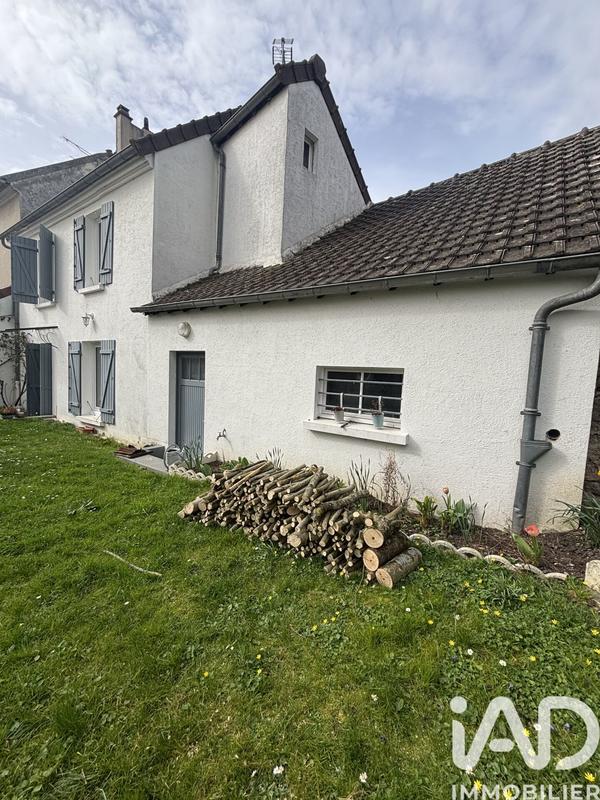 Maison - 90 m² - 5 pièces