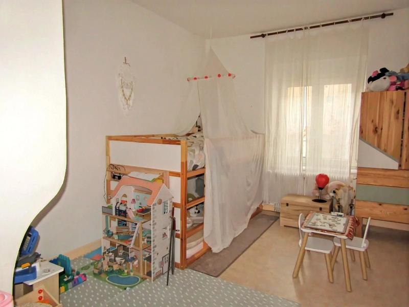 Appartement - 100 m² - 3 pièces