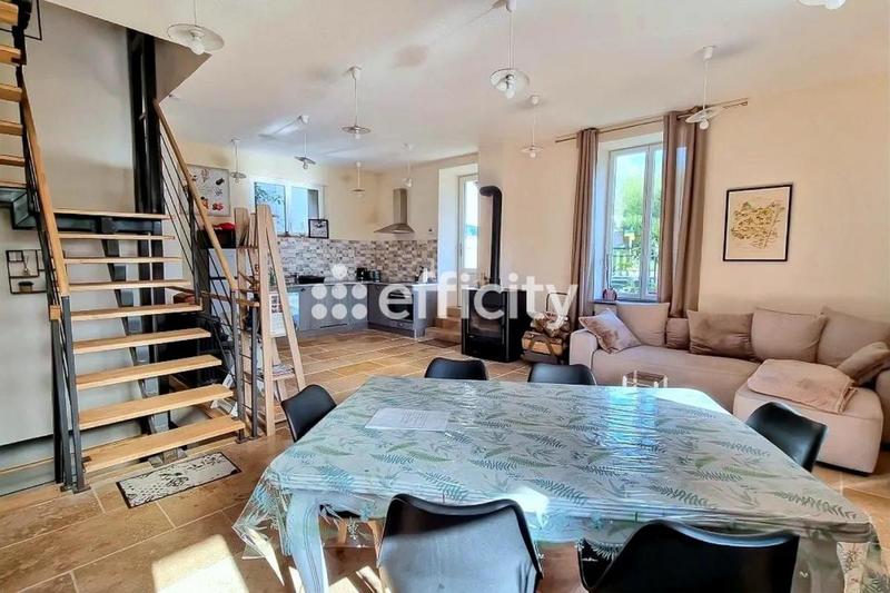 Immeuble - 347 m² - 11 pièces