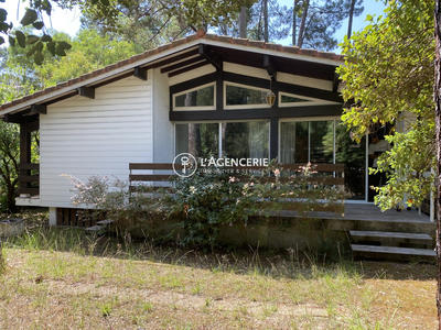 Villa - 90 m² - 5 pièces