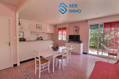 Maison - 166 m² - 7 pièces