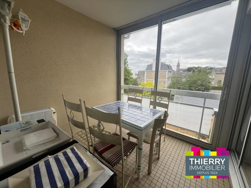 Studio - 28 m² - 1 pièce