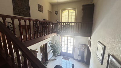Maison - 342 m² - 10 pièces