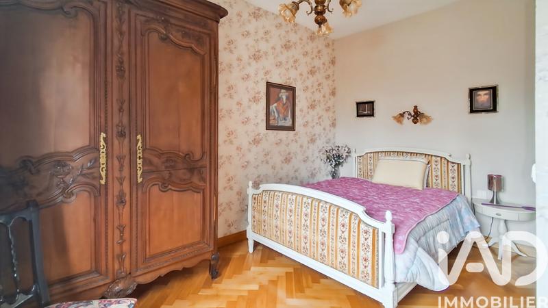 Maison - 183 m² - 7 pièces