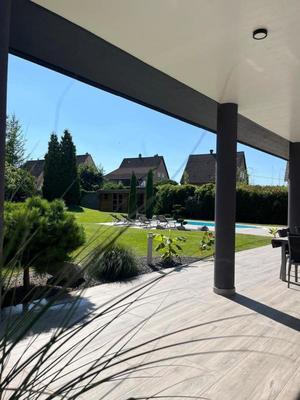 Villa - 250 m² - 6 pièces