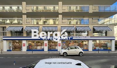 Local commercial - 325 m²