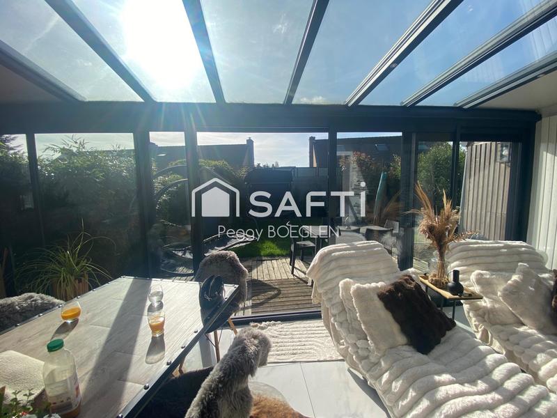 Maison - 99 m² - 8 pièces