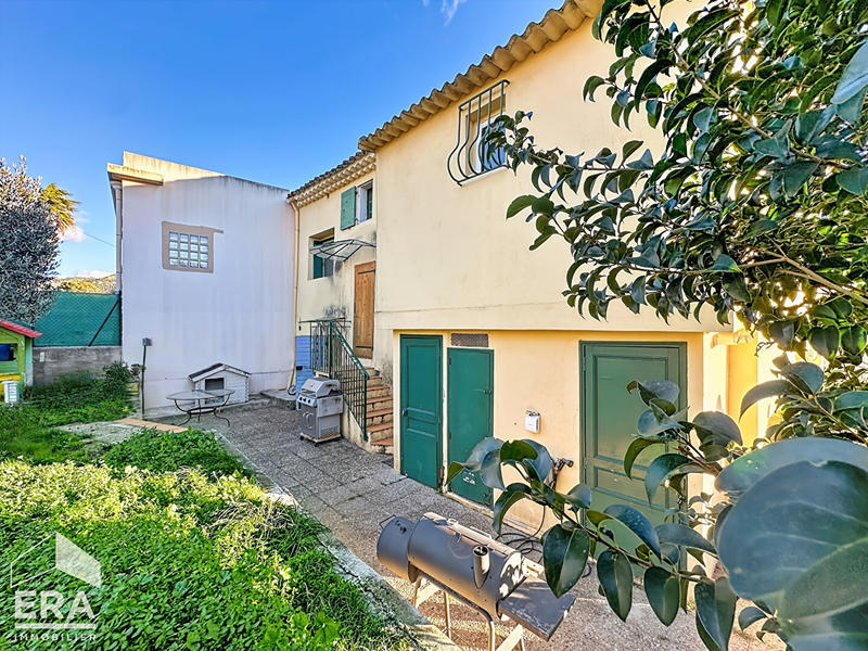 Maison - 131 m² - 7 pièces