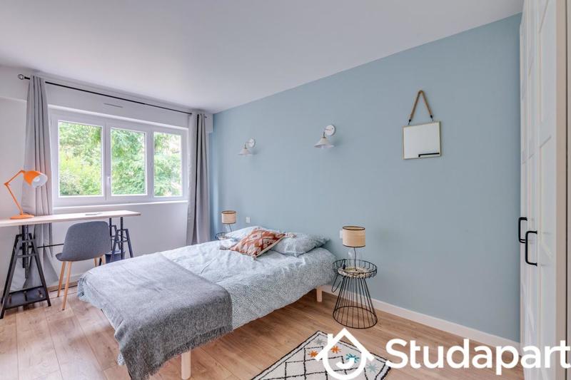 Chambre - 11 m² - 1 pièce