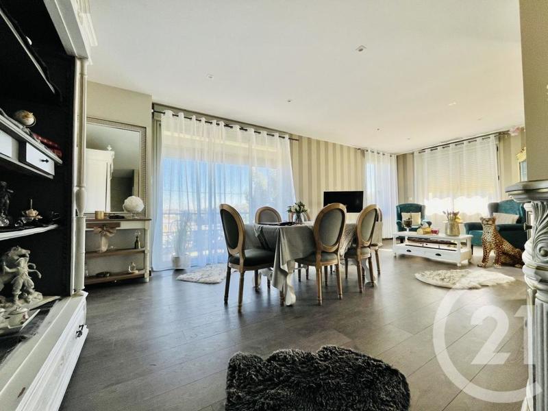 Maison de village - 143 m² - 6 pièces