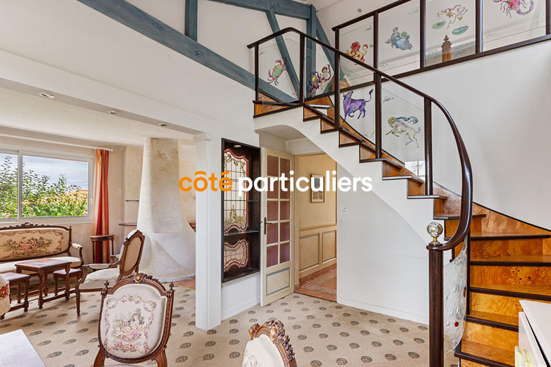 Maison - 170 m² - 5 pièces