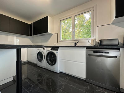 Appartement - 114 m² - 6 pièces