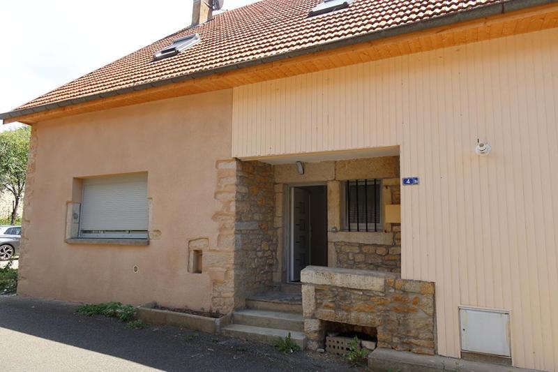 Maison de village - 110 m² - 4 pièces