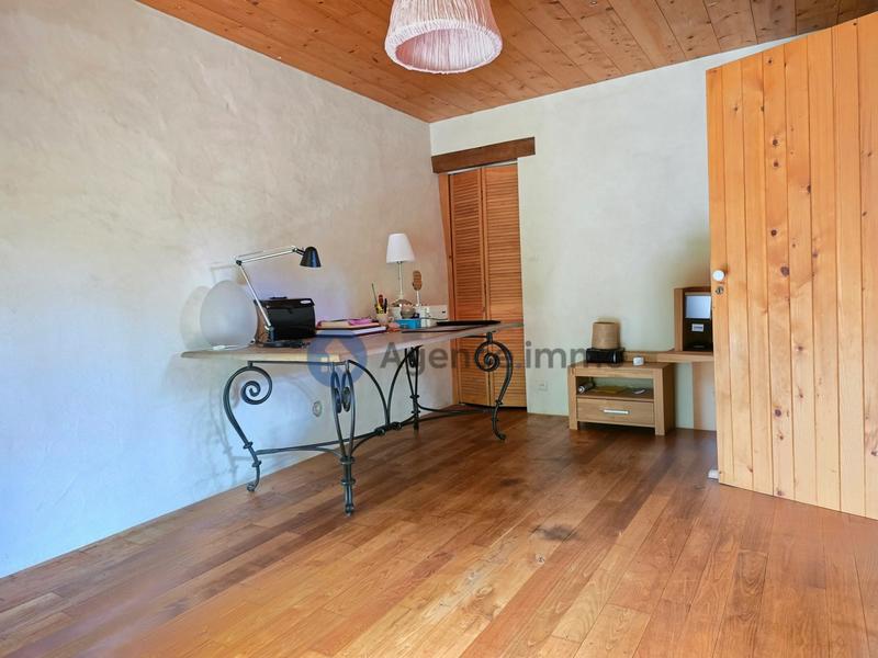 Maison ancienne - 273 m² - 9 pièces