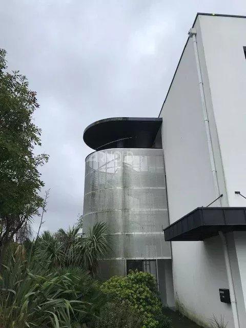 Bureau - 160 m² - 8 pièces