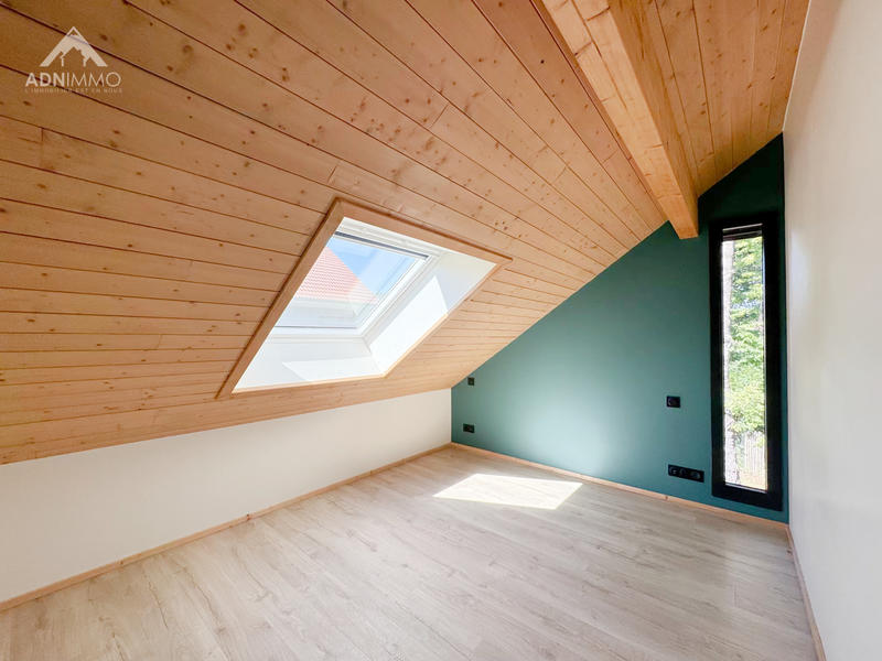 Maison - 135 m² - 5 pièces